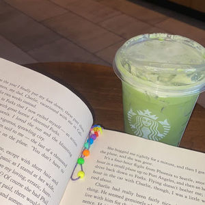 Meet your Posher, Roxy